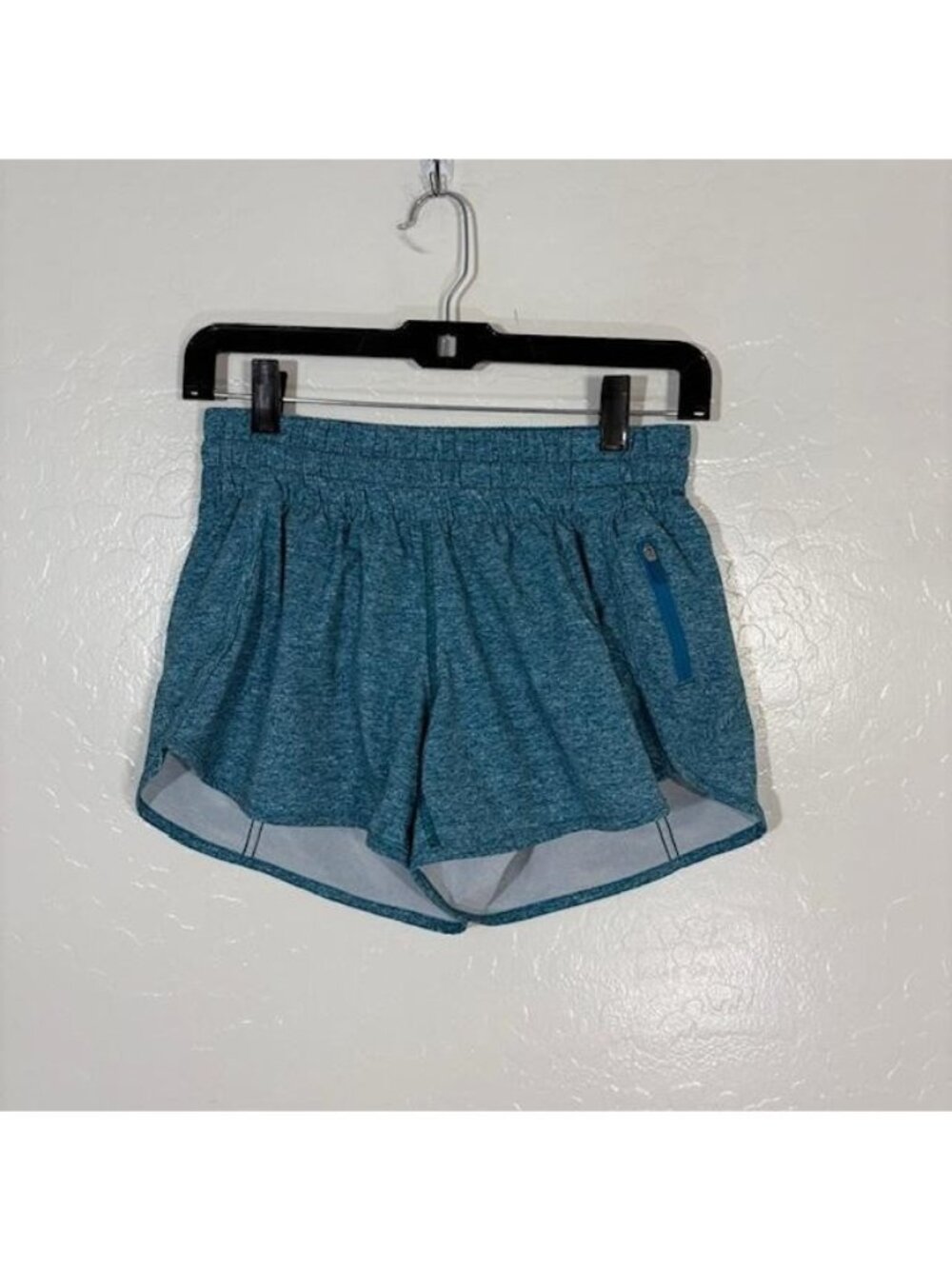 Lululemon Shorts Womens 6 Blue Heathered Running Lined Zip Pocket Athletic